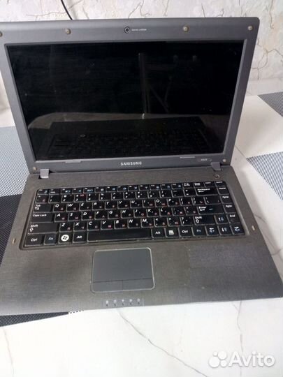 Ноутбук samsung