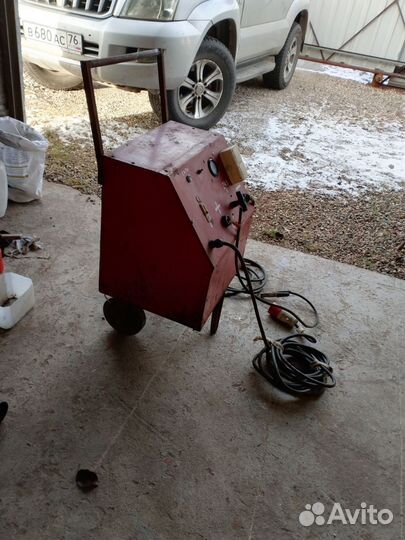 Пускозарядное устройство 12 24 вольт