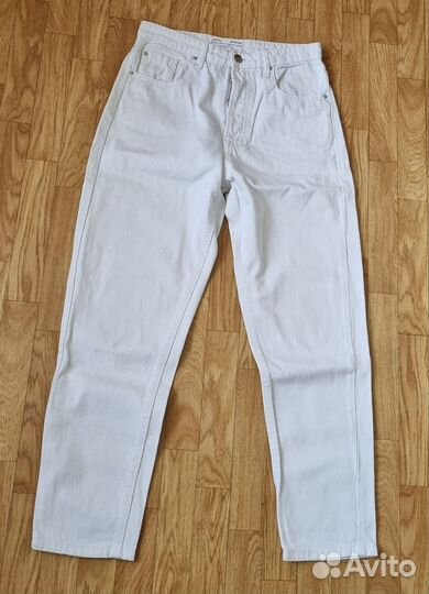 Джинсы женские Stradivarius 42 р-р