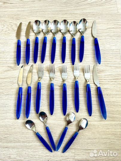 Столовые приборы