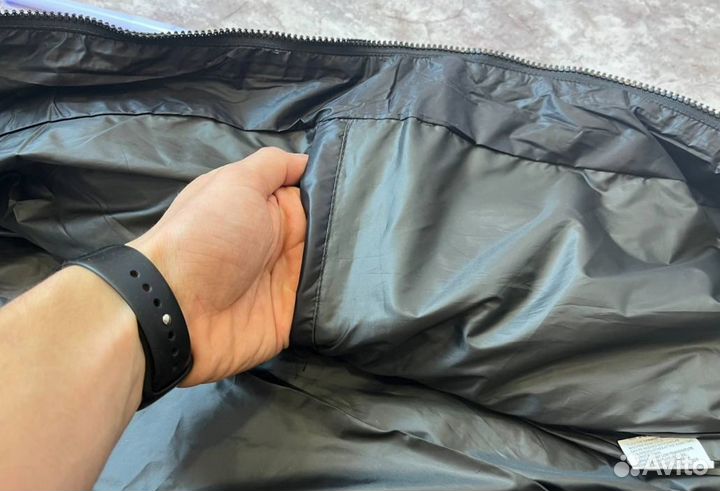 Легкие куртки Tommy Hilfinger стильные