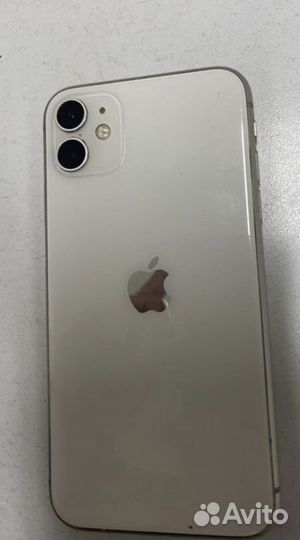 Телефон iPhone 11