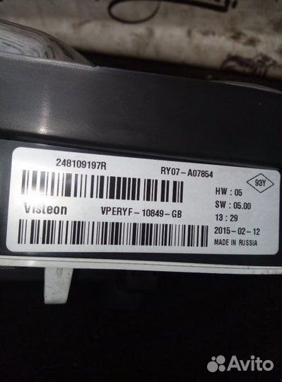 Щиток приборов Renault Sandero 2 1.6 мт 2015