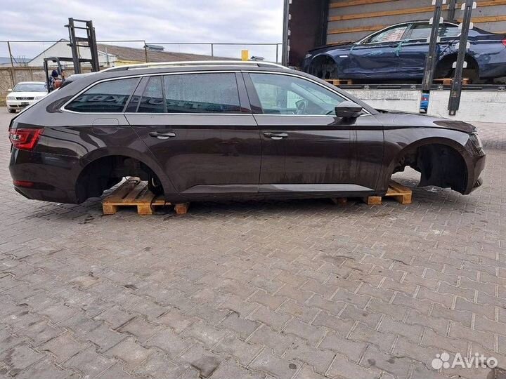 Б/у запчасти Skoda Superb 3 3V5