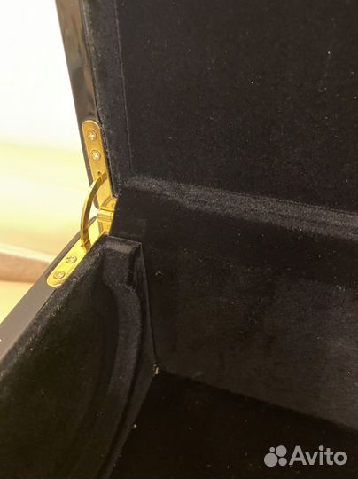 Коробка от элитного шампанского