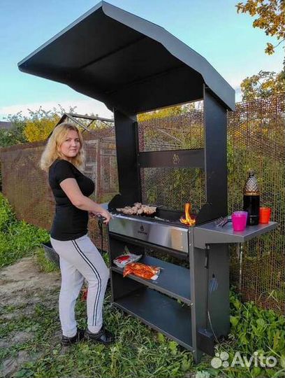Мангал с крышей