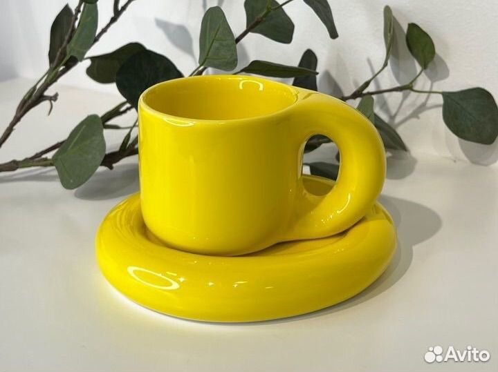 Чашка с блюдцем