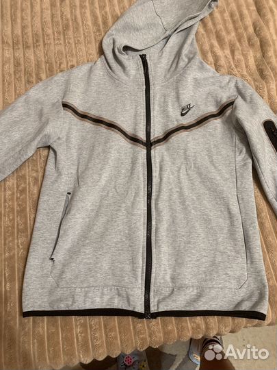 Кофта Tech Fleece