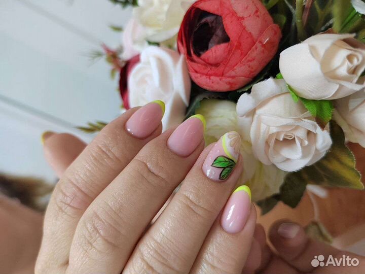 Маникюр и педикюр