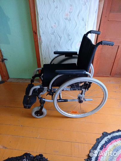Коляска инвалидная