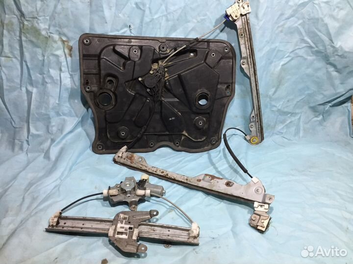 Стеклоподъемник левый правый X-Trail T31 Икс-трейл