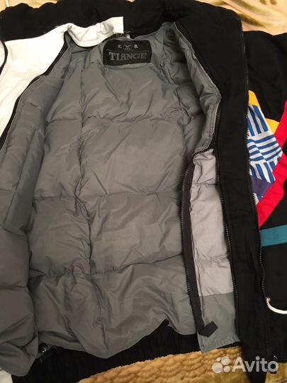 Куртка спортивная женская