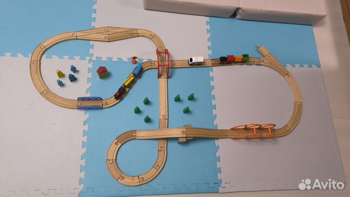 Деревянная Железная дорога + паровозики Икеа