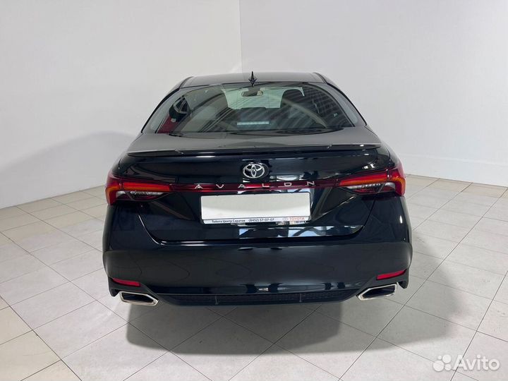 Toyota Avalon 2.5 AT, 2022