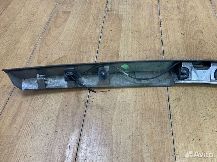 Молдинг крышки багажника Opel Astra H хетчбэк 5-ти