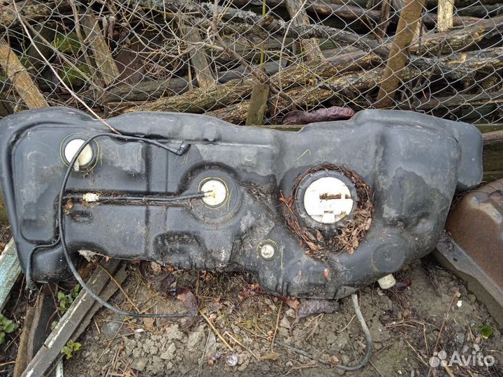 Насос топливный nissan tiida c11 hr15dr