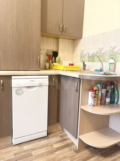 3-к. квартира, 110 м², 2/6 эт.