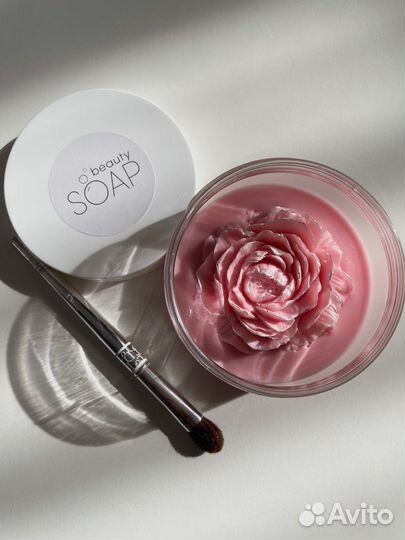 Мыло для очистки кистей в виде цветка