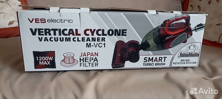 Вертикальный пылесос с турбо-щеткой