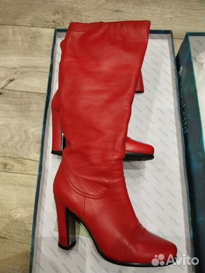 Красные кожаные сапоги на каблуке 39р(25 см)