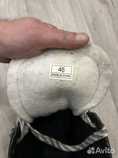 Коньки хоккейные