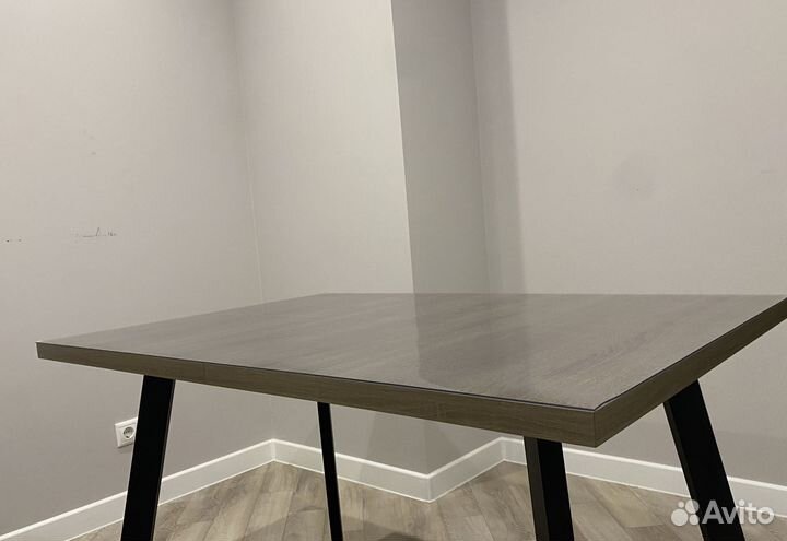 Прозрачная защитная пленка для мебели