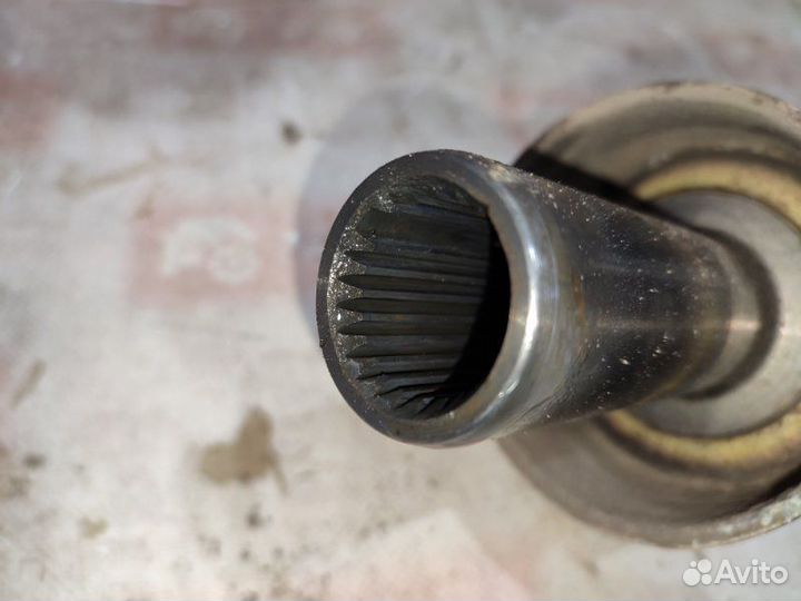 Карданный вал передний Mitsubishi Pajero Pinin