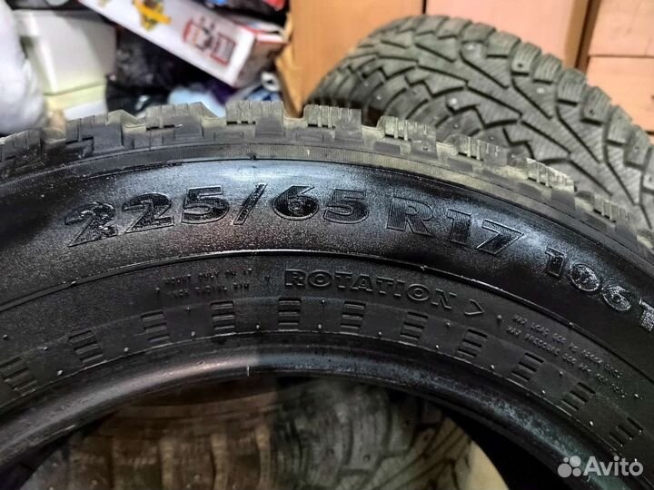 Nokian Tyres Hakkapeliitta 7 SUV 225/65 R17 106T