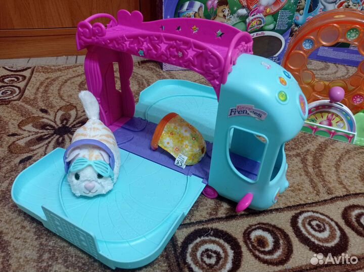 Игровой центр fur real с игрушкой