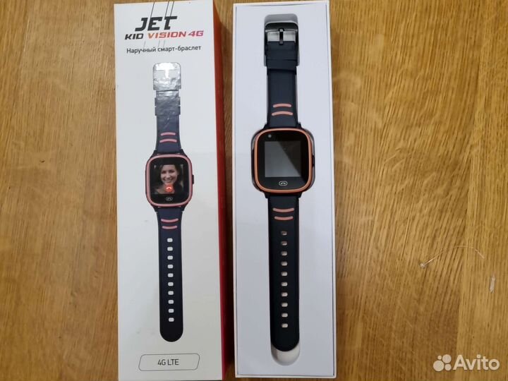 Смарт часы jet kid vision 4g
