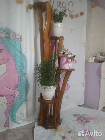 Полка для цветов напольная