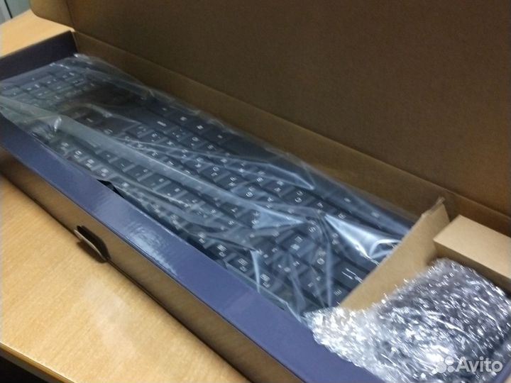 Клавиатура и мышка беспроводная