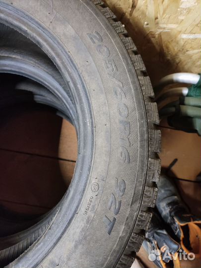 Hankook AH11 205/60 R16