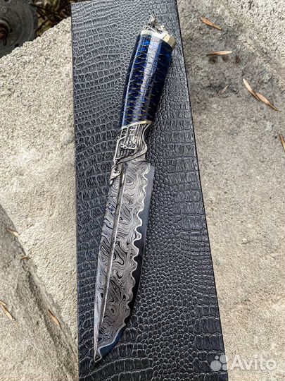 Нож авторский дамаск