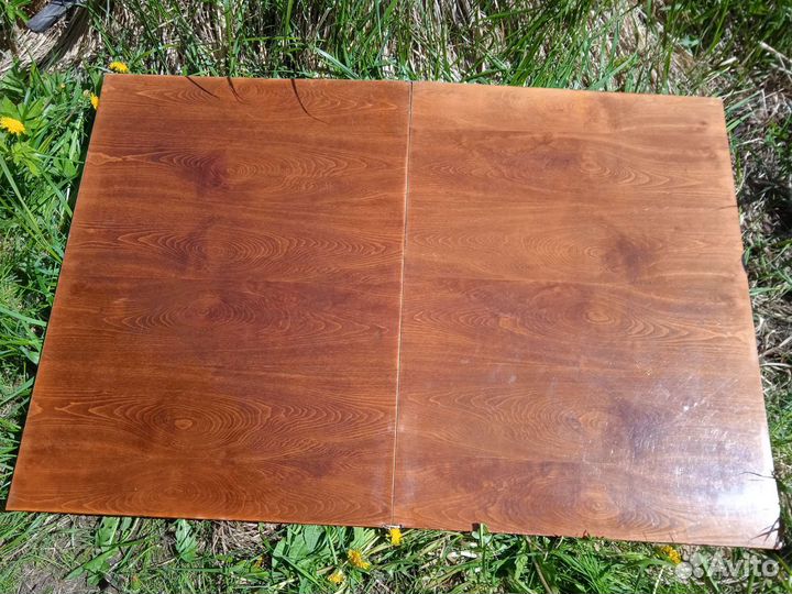 Деревянный стол 70- х годов СССР