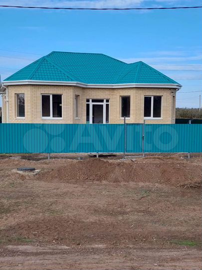 Дом 139 м² на участке 10 сот.