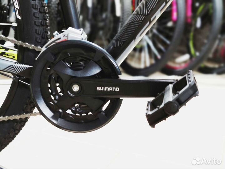 Новый горный велосипед Stinger graphite pro 27,5