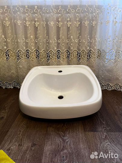 Раковина в ванную