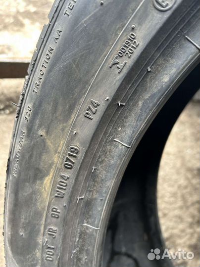 Pirelli P Zero PZ4 285/40 R22