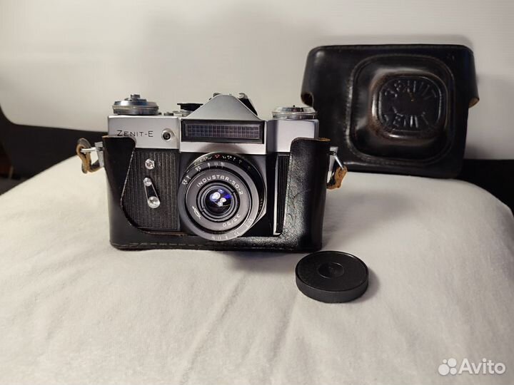 Плёночный фотоаппарат зенит
