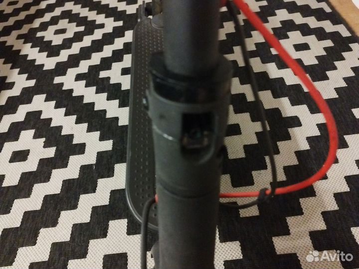 Электросамокат xiaomi m365