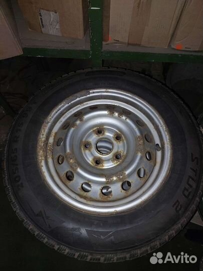 Kormoran Stud 2 205/65 R15