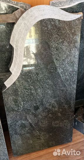 Памятники от производителя Габбро-Диабаз
