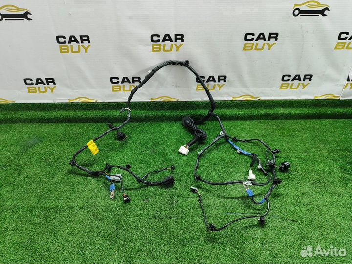 Электропроводка двери багажника Kia Sportage