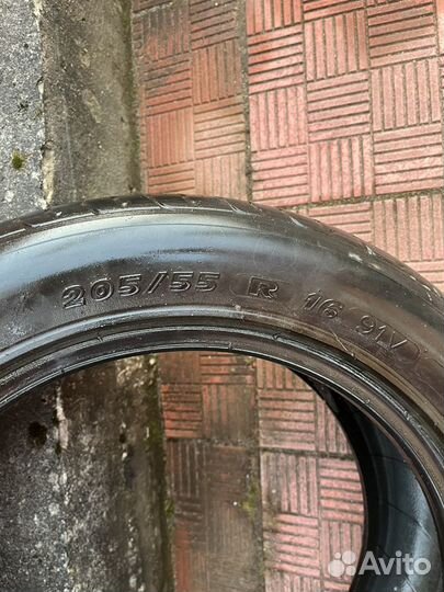 Michelin Pilot Primacy 205/55 R16