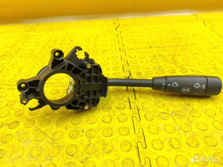 Переключатель подрулевой левый Mercedes-Benz W639