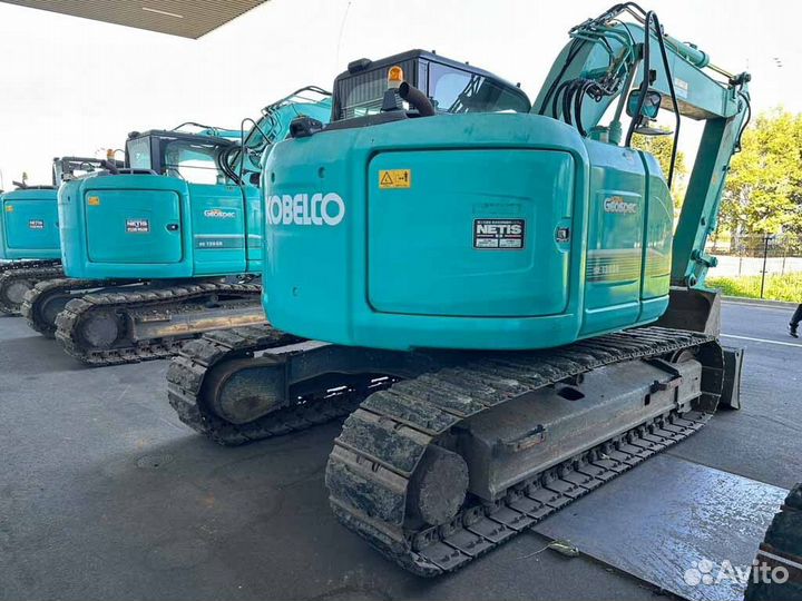 Гусеничный экскаватор Kobelco SK135SR, 2015