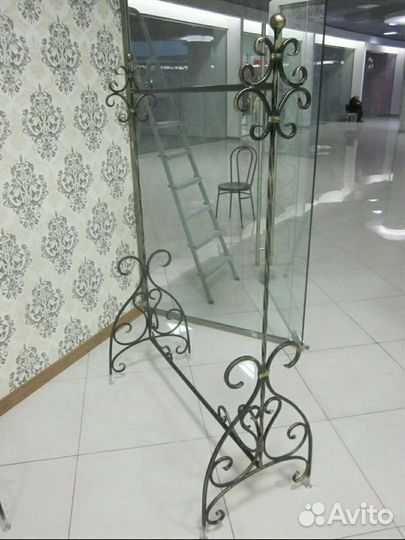 Напольная вешалка № 49