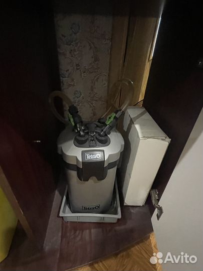 Аквариум с рыбками