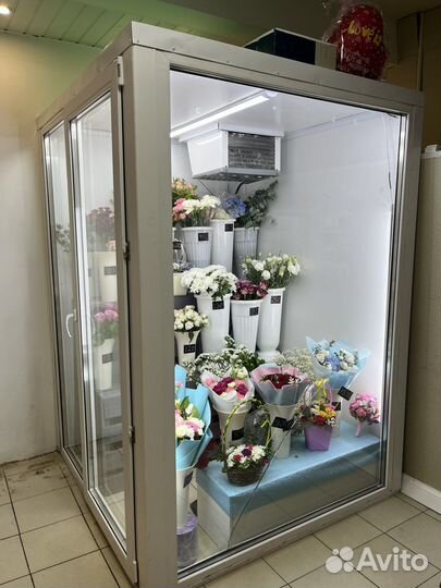 Холодильная камера для цветов